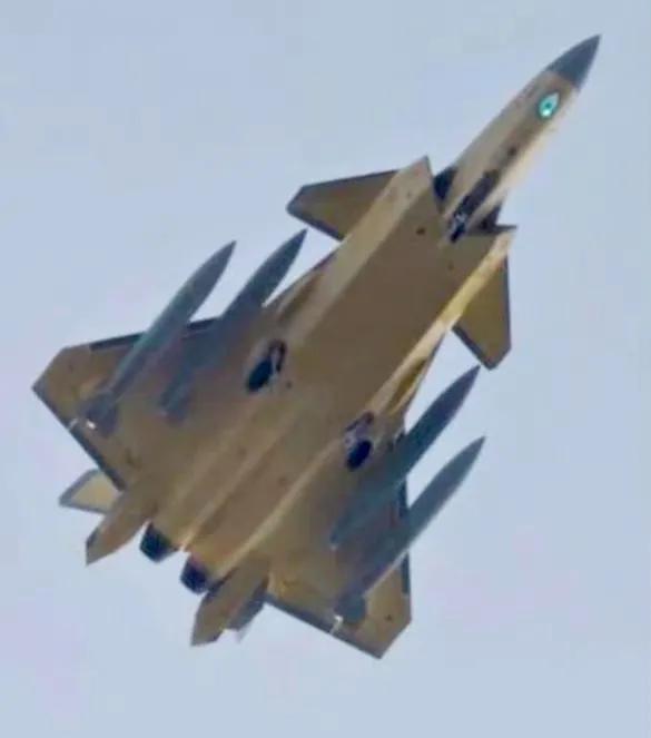 歼-20S性能有多强 多用途作战能力解析