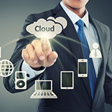 メールソフトのThunderbirdについて質問です。 A（旧）、B（新）2台のPCがあり、それぞれにThunderbirdをインストールしています。バージョンはどちらも同じ（146.0.1）です。それぞれに同じアカウント（ニフティ）を設定しています。それぞれのPC（ローカル）に保存されている受信メールはどちらも同じです。今後はBのPCをメインで使用してAではメールソフトは使わない予定です。メールサーバ設定はどちらも「ダウンロード後もサーバーにメッセージを残す」「ダウンロードしたメッセージを削除したらサーバーからも削除する」です。接続はPOP接続です。 ここからが質問になりますが、この状態でAのPCのThunderbirdでメール削除の操作を行わずに、アカウントのみ削除するとメールサーバ上のメールは残りますか？ 何がしたいかというと、メールサーバ上のメールを削除せずにAのPCのメールアカウントを削除したい、ということです。 AのPCのThunderbirdで「ダウンロードしたメッセージを削除したらサーバーからも削除する」のチェックを外した後にアカウント削除すればサーバにメールが残る気がしますが、いまいち自信がありません。 それとも、メールもアカウントも削除せず、AのPCのThunderbirdをアンインストールすればいいのでしょうか？